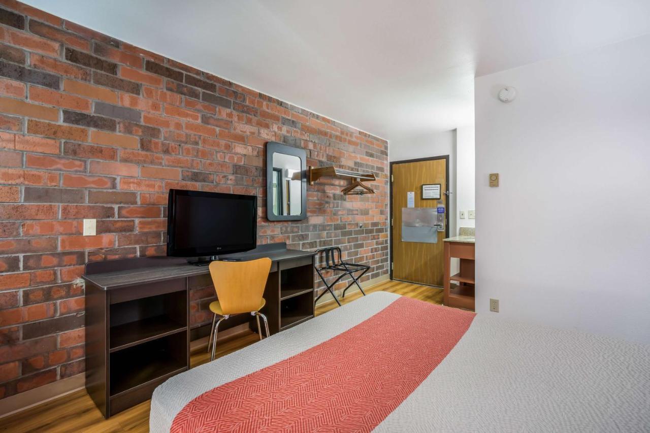 Motel 6-Madison, Wi - East エクステリア 写真