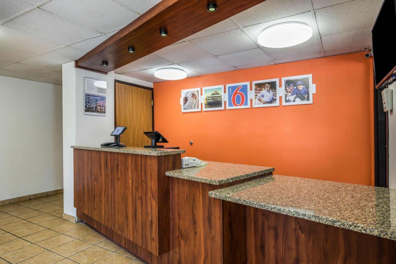 Motel 6-Madison, Wi - East エクステリア 写真