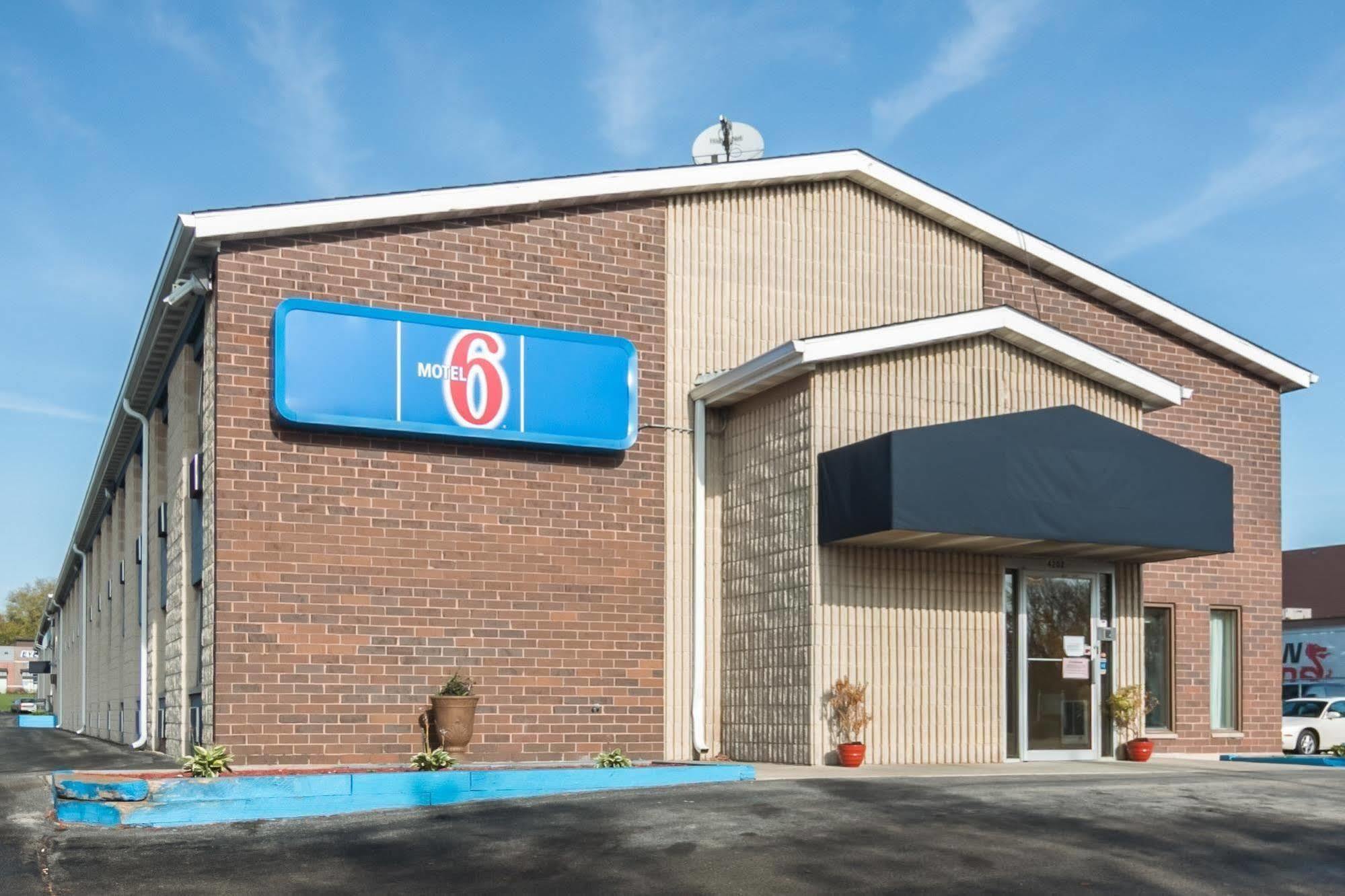 Motel 6-Madison, Wi - East エクステリア 写真
